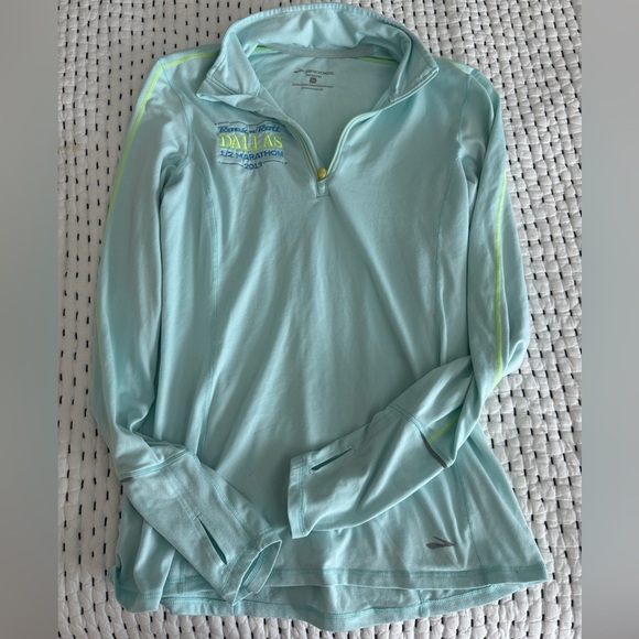 Brooks light teal/blue “Rock n Roll” series Marathon Half-Zip Pullover - Picture 1 of 5